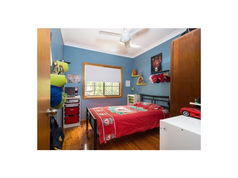 6 Woodland Cresent, Withcott QLD 4352