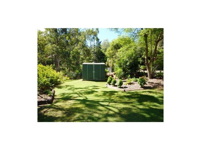 6 Woodland Cresent, Withcott QLD 4352