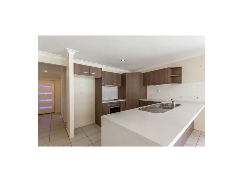 10 Paige Place, Helidon QLD 4344
