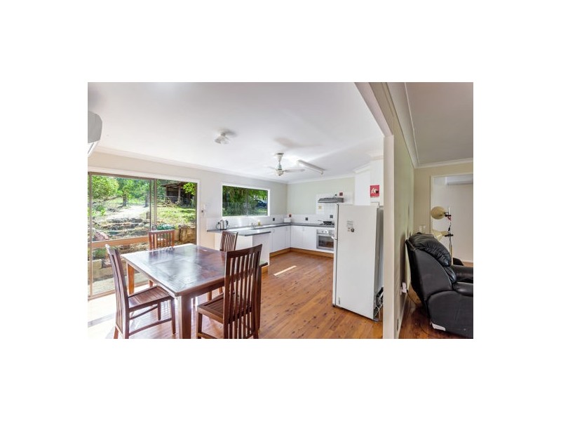 28 Larnook Street, Upper Lockyer QLD 4352