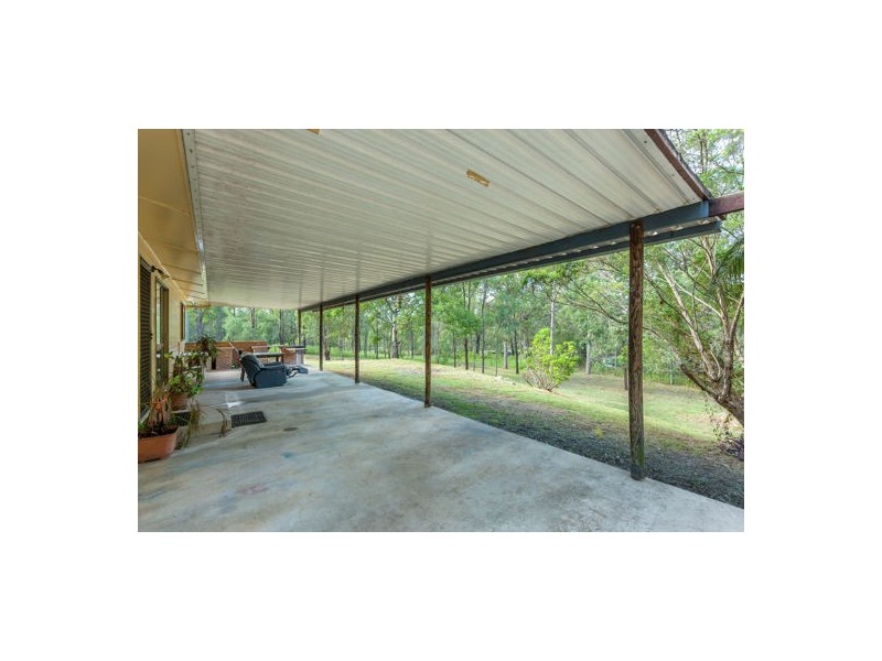 28 Larnook Street, Upper Lockyer QLD 4352