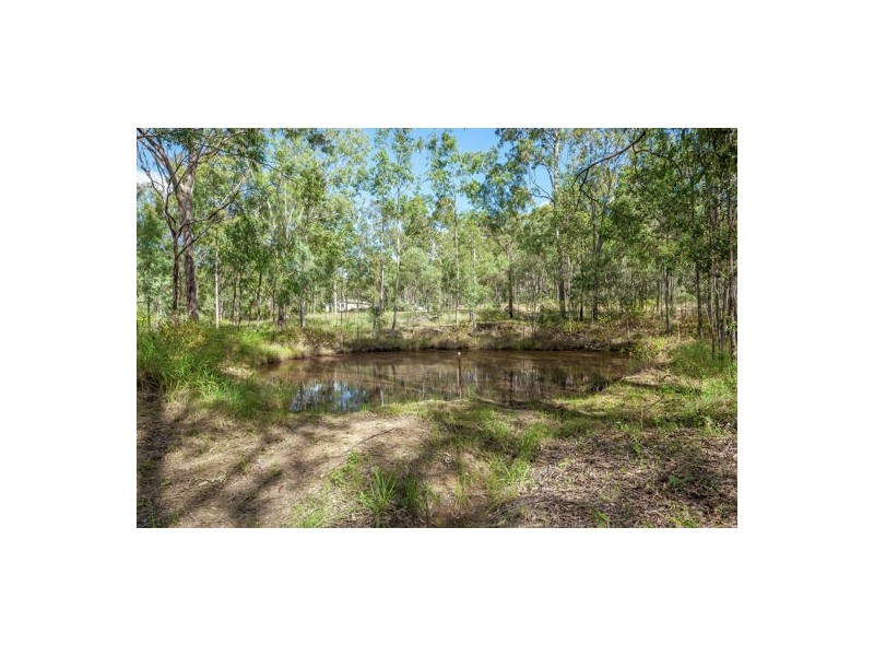 28 Larnook Street, Upper Lockyer QLD 4352