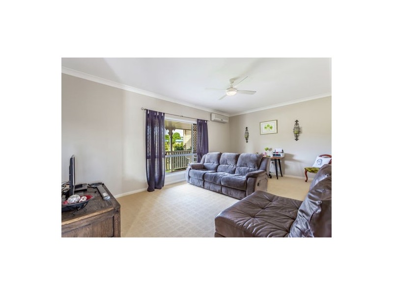 1 Belmore Drive, Withcott QLD 4352