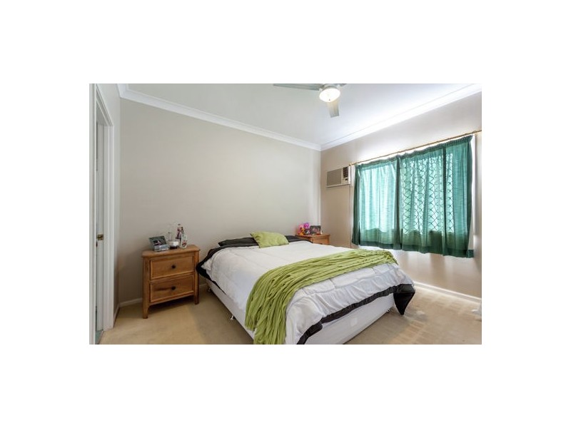 1 Belmore Drive, Withcott QLD 4352
