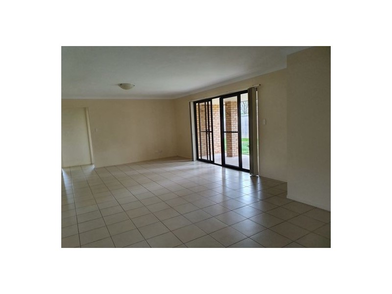 9 Carly Drive, Helidon QLD 4344