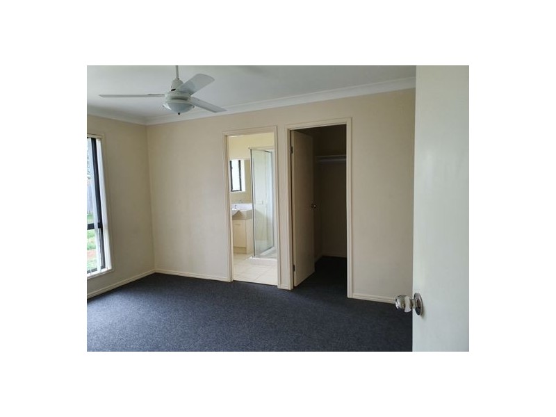 9 Carly Drive, Helidon QLD 4344