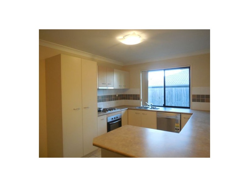 9 Carly Drive, Helidon QLD 4344