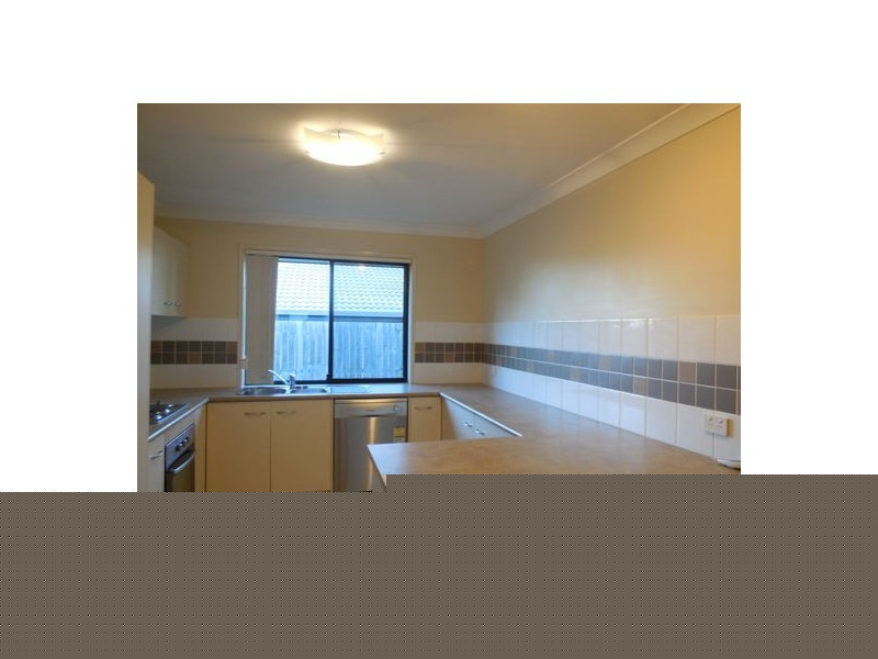 9 Carly Drive, Helidon QLD 4344