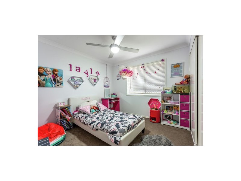 11 Kimdonn Drive, Withcott QLD 4352