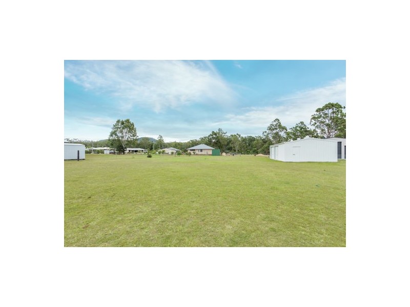 11 Kimdonn Drive, Withcott QLD 4352