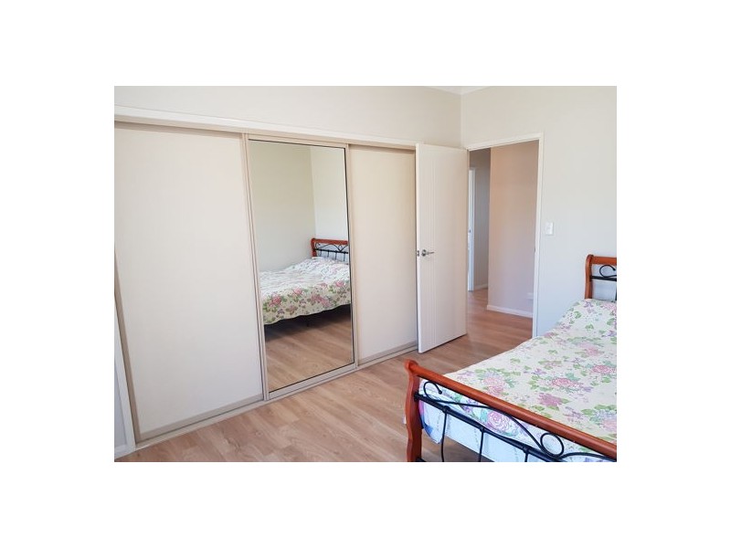5 Dolleys Road, Withcott QLD 4352