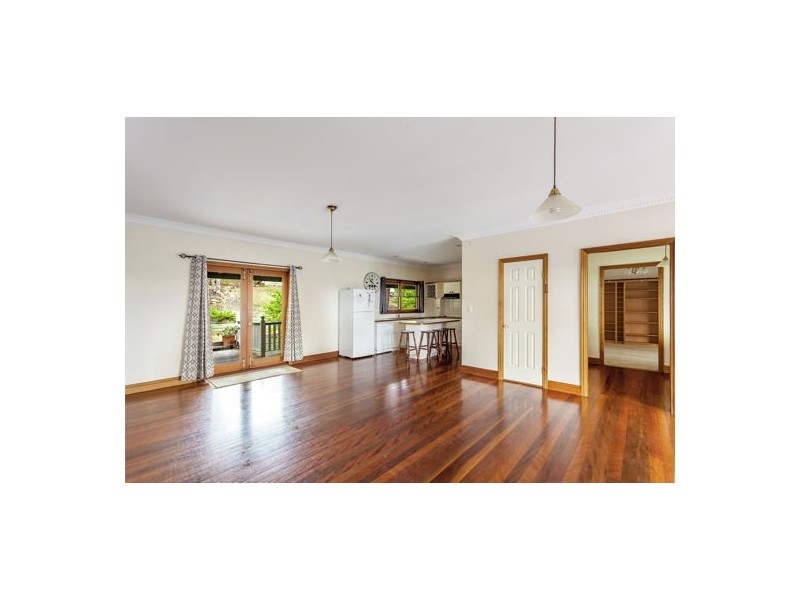 30 Berghofer Drive, Withcott QLD 4352