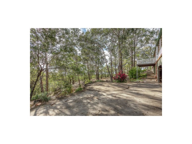 30 Berghofer Drive, Withcott QLD 4352