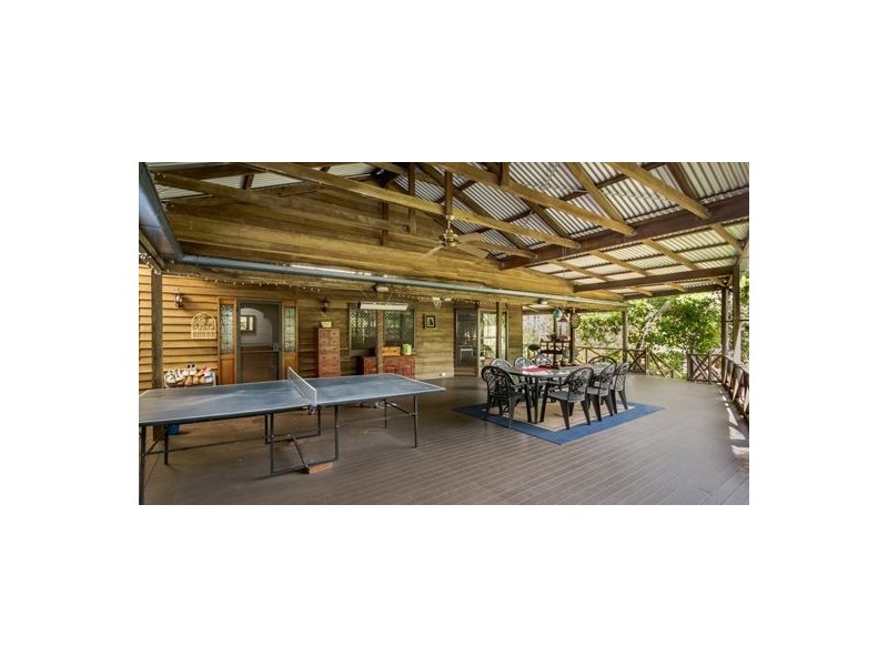 6 Woodland Drive, Withcott QLD 4352