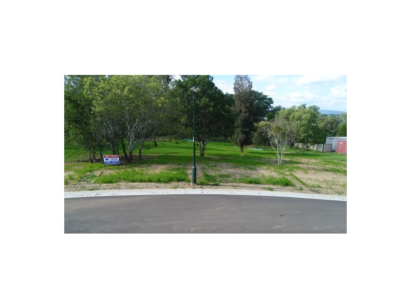 L5 Bottle Tree Crt, Withcott QLD 4352