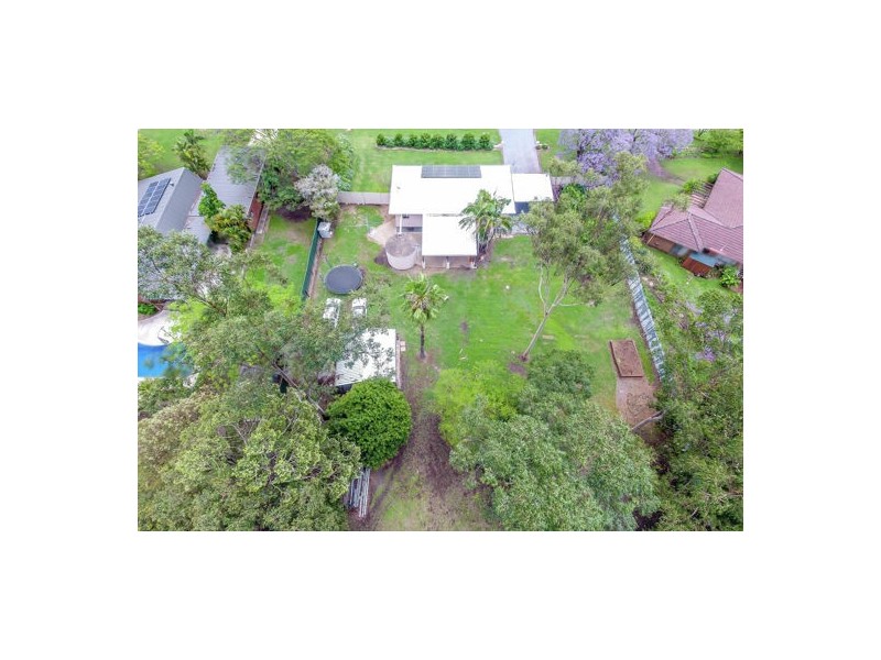 7 Shorelands Drive, Withcott QLD 4352