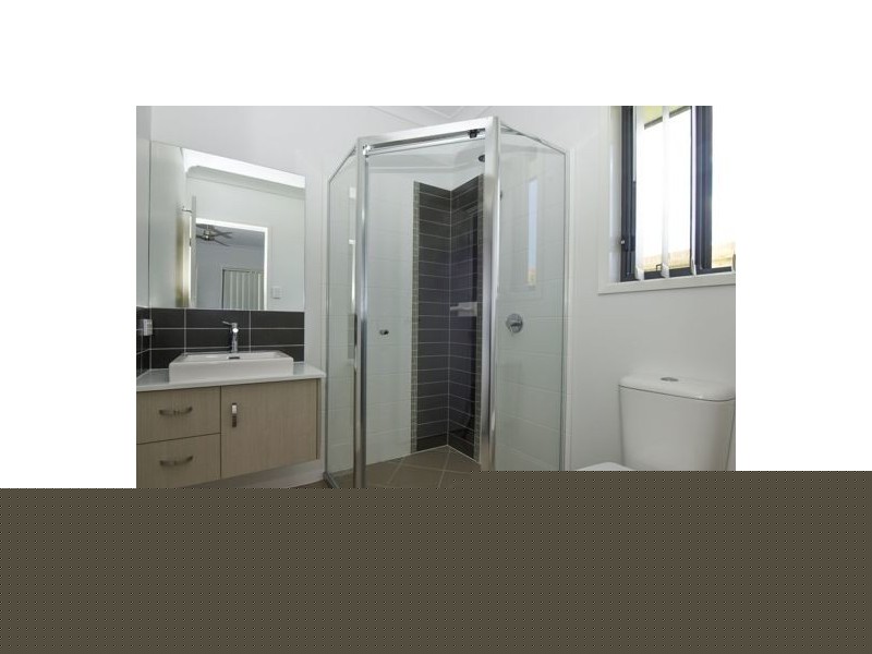 6 Amanda Place, Helidon QLD 4344