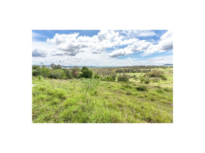 103 Hartz Rd, Iredale QLD 4344
