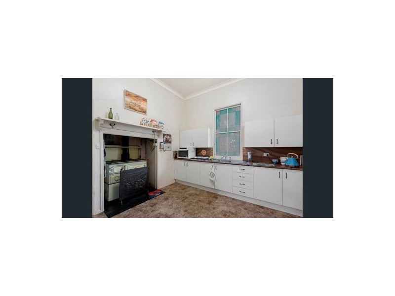 “The Old Manage 7 Railway Street, Helidon QLD 4344