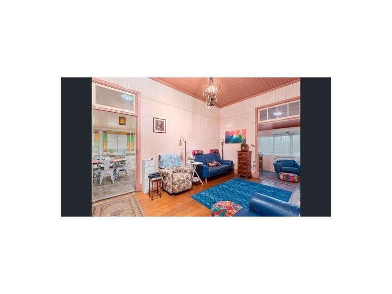 “The Old Manage 7 Railway Street, Helidon QLD 4344