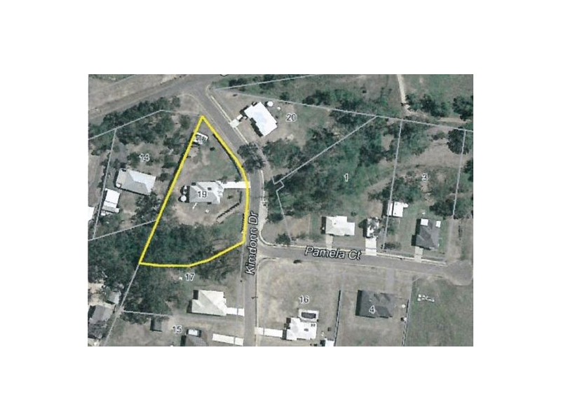 19 Kimdonn Drive, Withcott QLD 4352