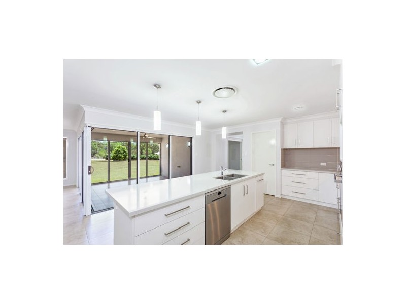 19 Kimdonn Drive, Withcott QLD 4352