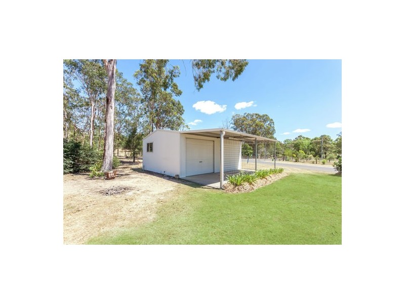 19 Kimdonn Drive, Withcott QLD 4352