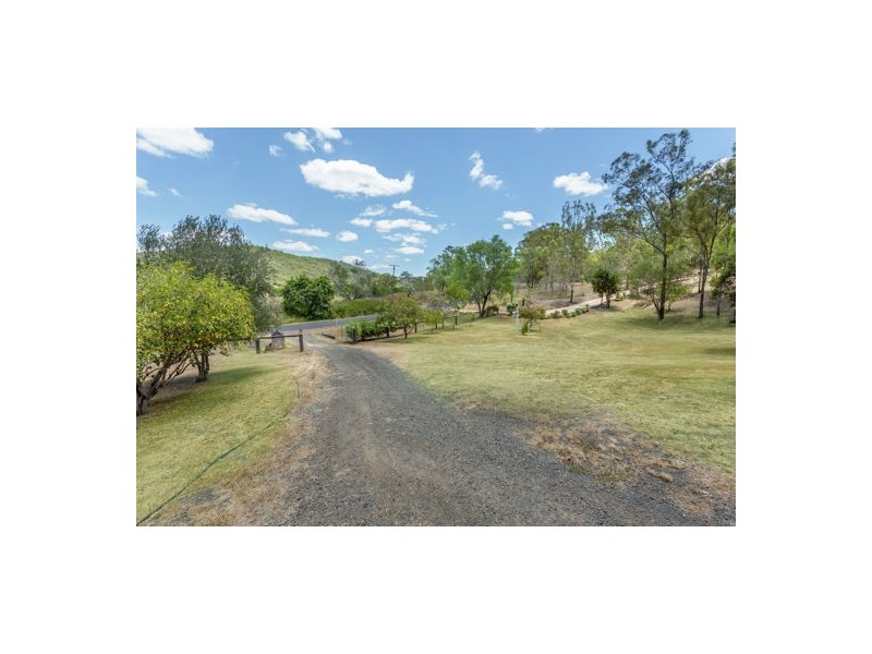 1646 Flagstone Creek Road, Upper Flagstone QLD 4344
