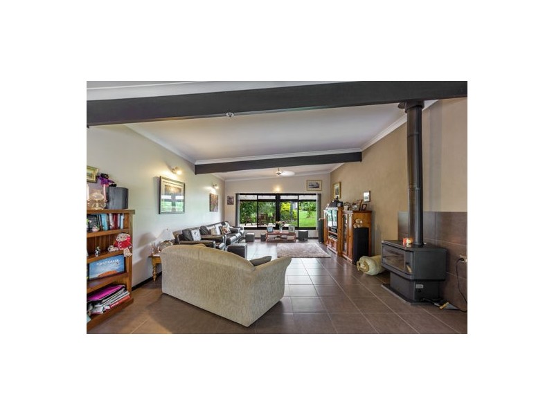 160 Murphys Creek Road, Postmans Ridge QLD 4352