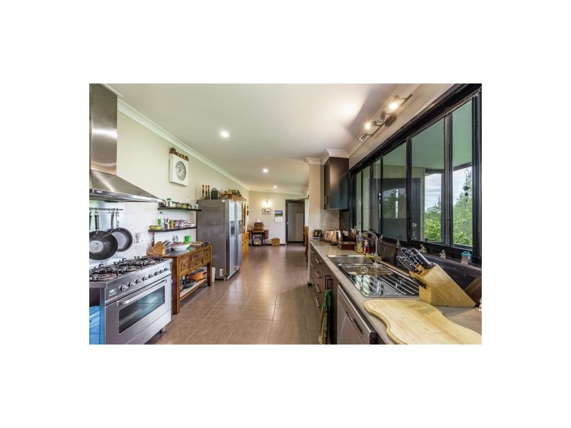 160 Murphys Creek Road, Postmans Ridge QLD 4352