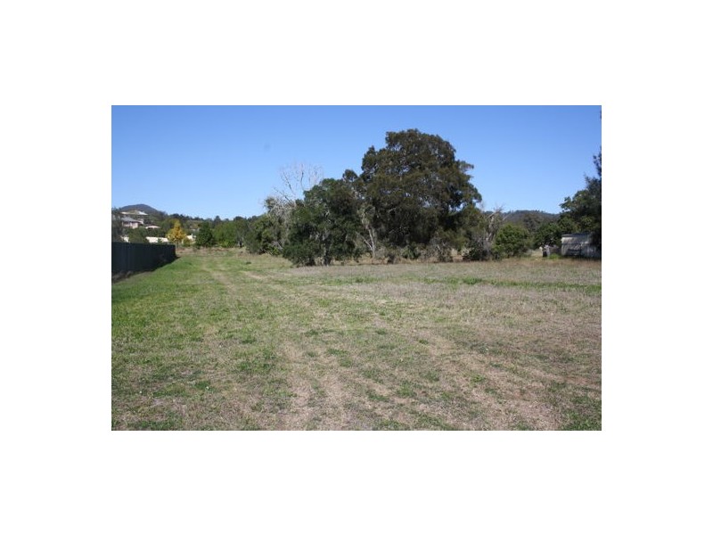 27 Rutherford Road, Withcott QLD 4352