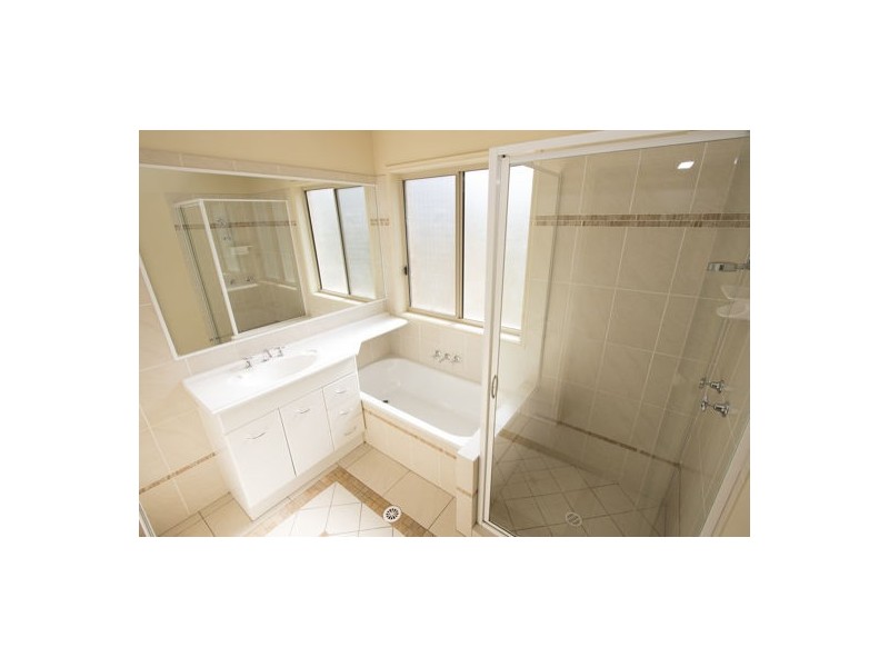 28 Olive Grove Drive, Adare QLD 4343