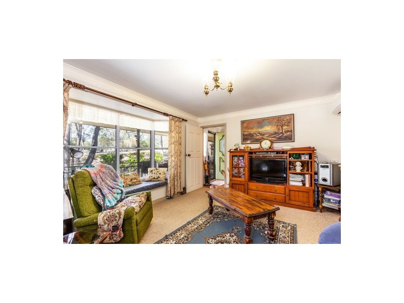 102 Milora Road, Upper Lockyer QLD 4352