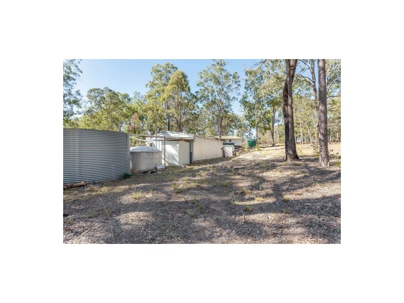 102 Milora Road, Upper Lockyer QLD 4352