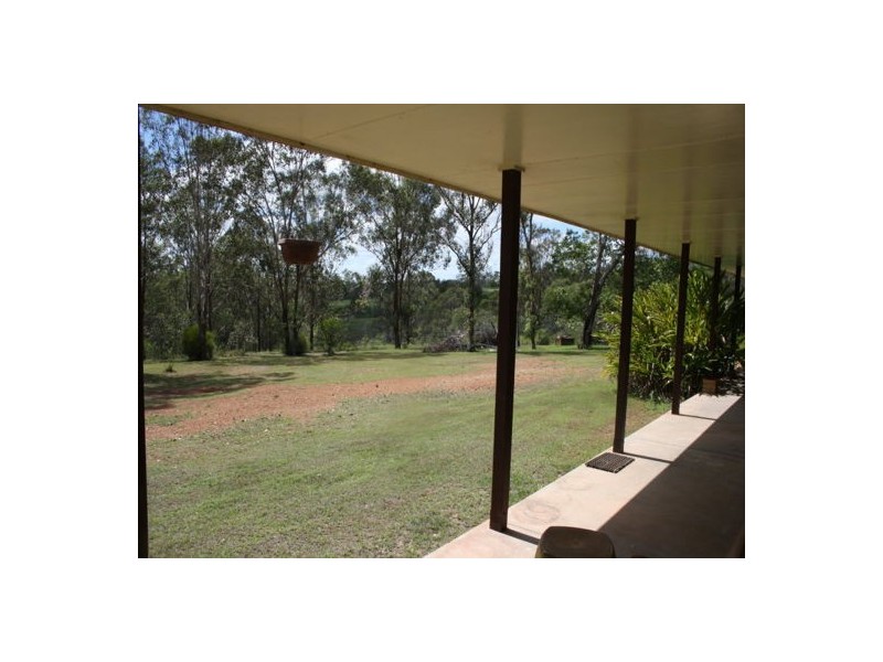 427 Jones Rd, Withcott QLD 4352