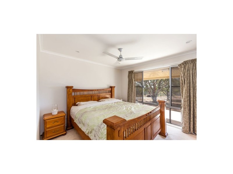 154 Blanchview Road, Withcott QLD 4352