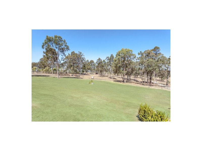 20 Costello Road, Upper Lockyer QLD 4352