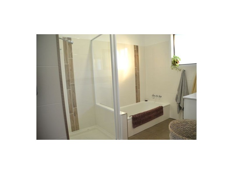 84 Flagstone Creek Road, Helidon QLD 4344