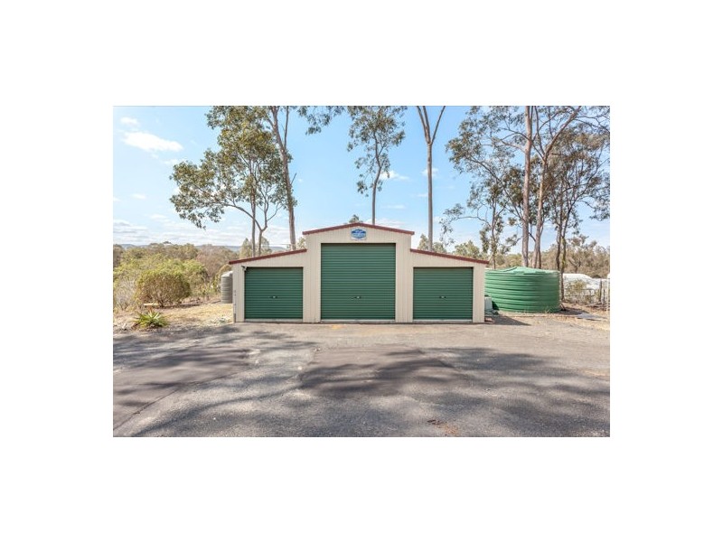 111 Koreelah Street, Upper Lockyer QLD 4352