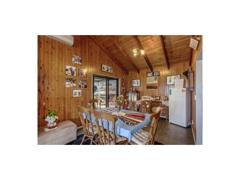 111 Koreelah Street, Upper Lockyer QLD 4352