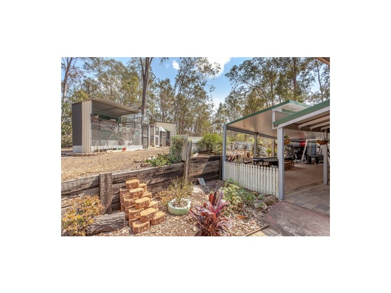 111 Koreelah Street, Upper Lockyer QLD 4352