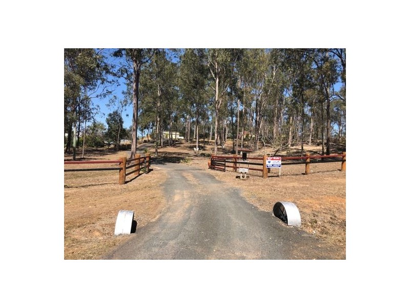 111 Koreelah Street, Upper Lockyer QLD 4352