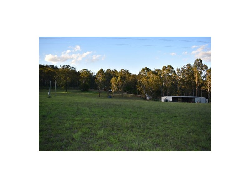 7 Gosper Road, Murphys Creek QLD 4352