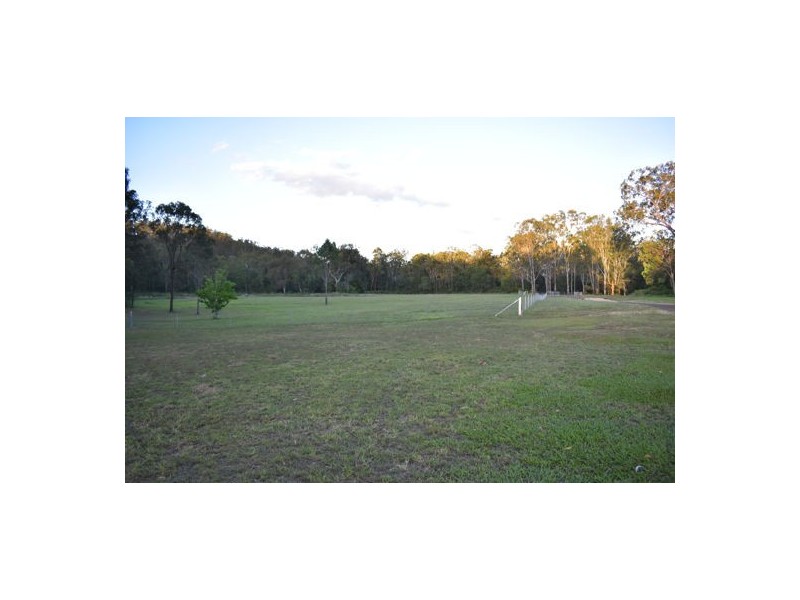 9 Gosper Road, Murphys Creek QLD 4352