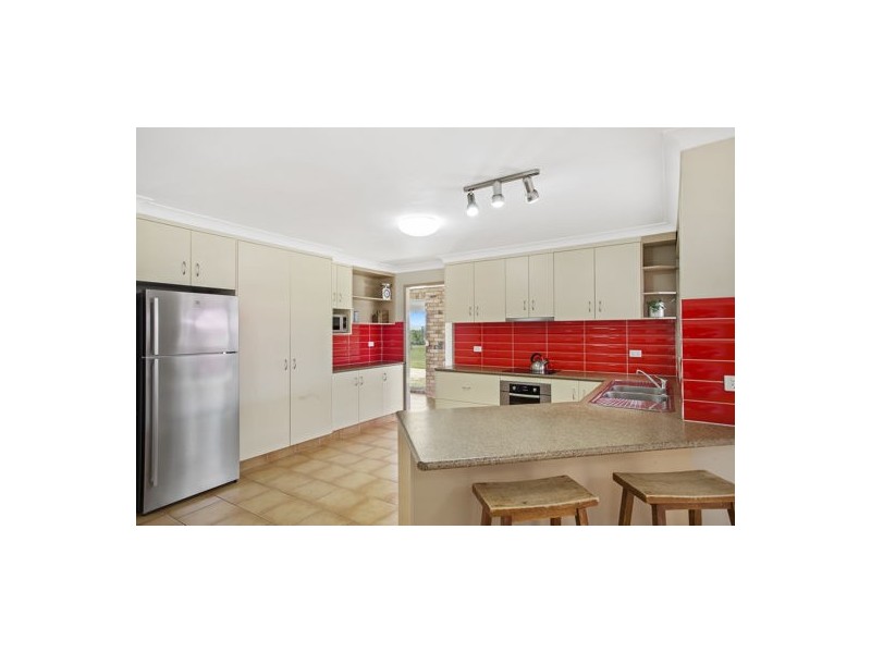 12 Anna Court, Placid Hills QLD 4343