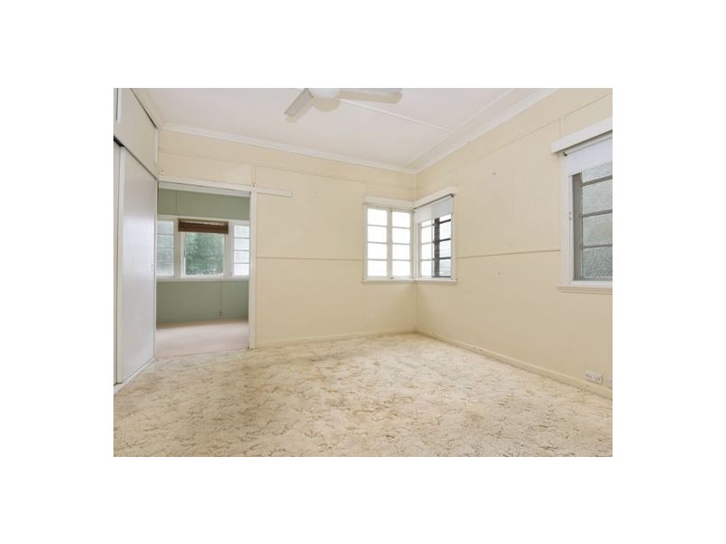 7 Water Street, Helidon QLD 4344