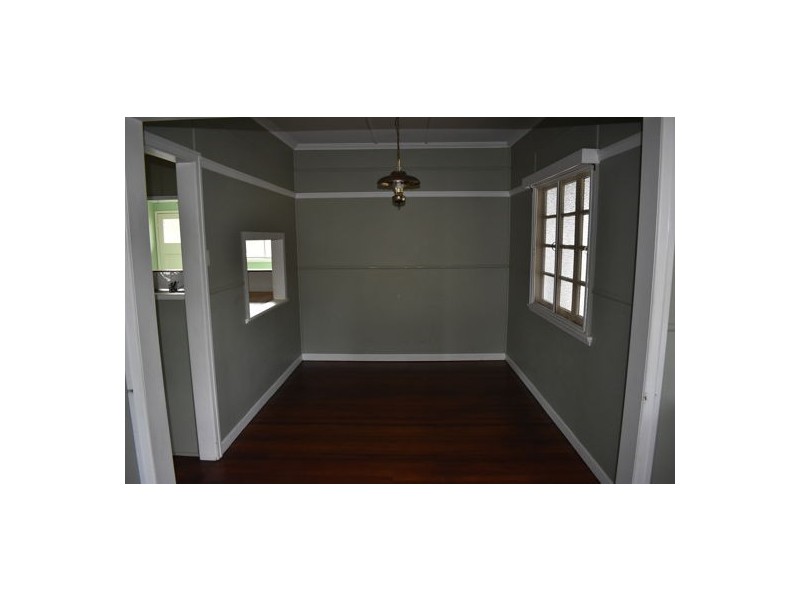 7 Water Street, Helidon QLD 4344