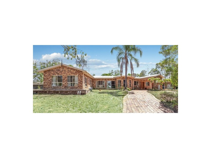 17 Wandin Road, Withcott QLD 4352