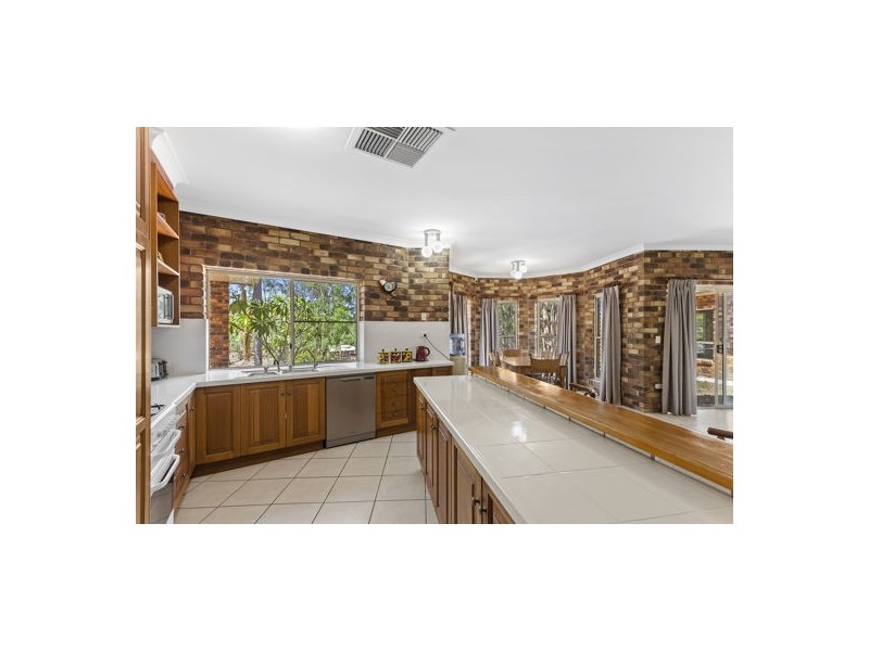 17 Wandin Road, Withcott QLD 4352