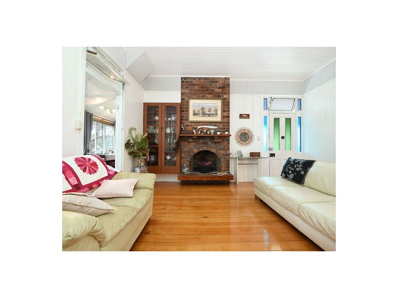 30 Laidley Street, Helidon QLD 4344